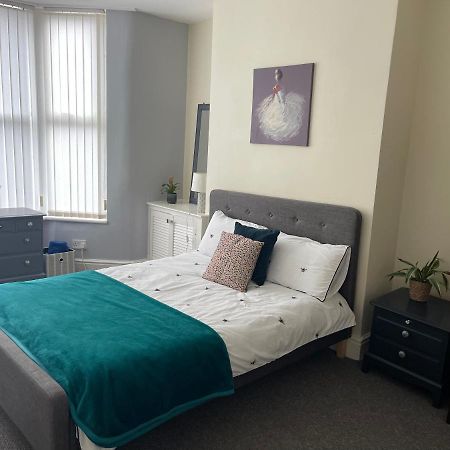 Marks Place Liverpool Exterior foto